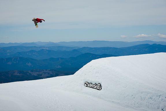 Deeper Unplugged 6 -- The Hut