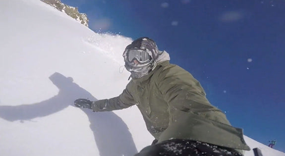 Selfies & Face Shots: "Snowboarding Cerro Catedral" With Alejandro Pablo