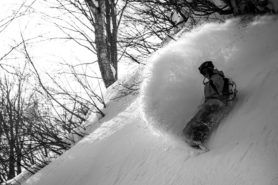 Ellery Manning Signs with Nidecker Snowboards