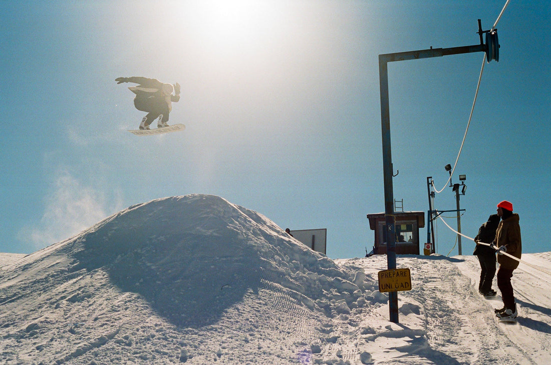 Zac Marben off the tow and into a backside shifty at Trollhaugen, WI. Photo: Peter Limberg