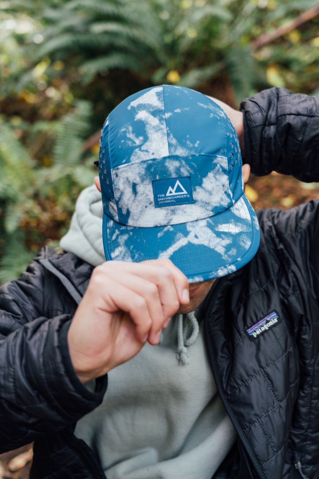 Head in the Clouds Cap with Subscription